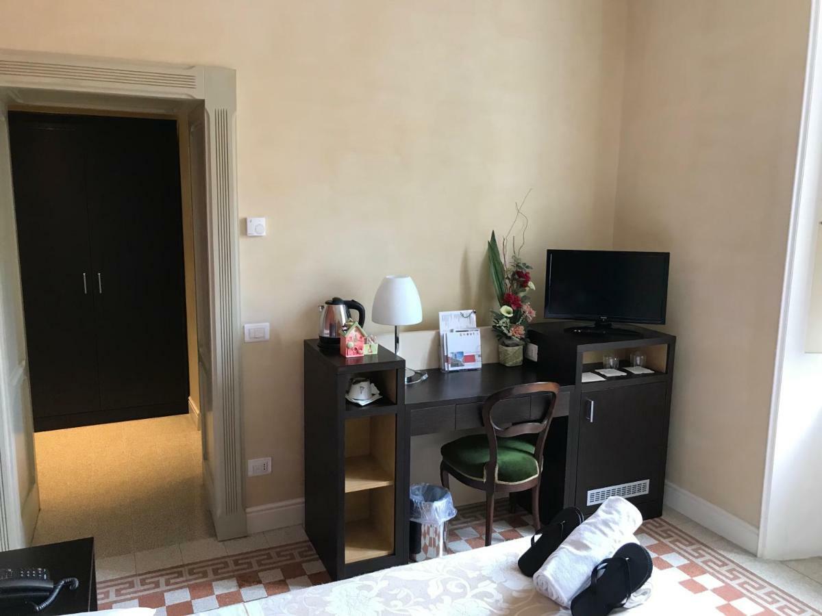 Relais Del Borgo Hotel & Spa 4 Stelle Staffolo Eksteriør bilde